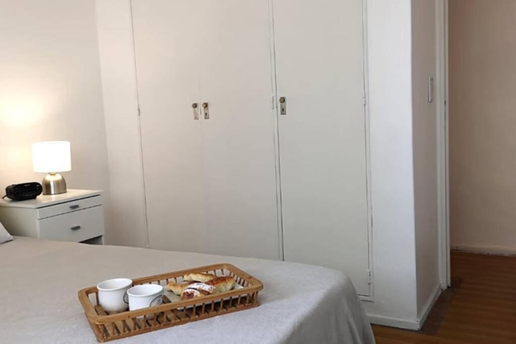 Ferienwohnung 2 Ambientes En Almagro En Av Corrientes Para 2 Personas Buenos Aires Exterior foto